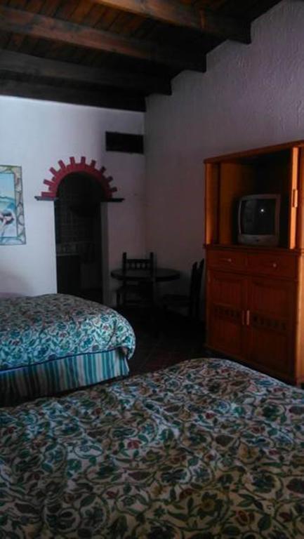 Hotel Parador Santa Cruz ครีล ห้อง รูปภาพ